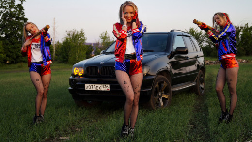 1758711 (a): :1920x1080